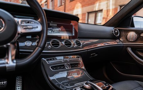 Mercedes-Benz E-Класс AMG, 2018 год, 8 990 000 рублей, 5 фотография