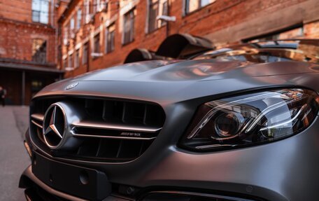 Mercedes-Benz E-Класс AMG, 2018 год, 8 990 000 рублей, 13 фотография