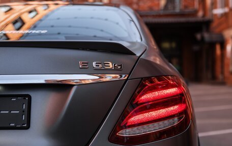 Mercedes-Benz E-Класс AMG, 2018 год, 8 990 000 рублей, 15 фотография