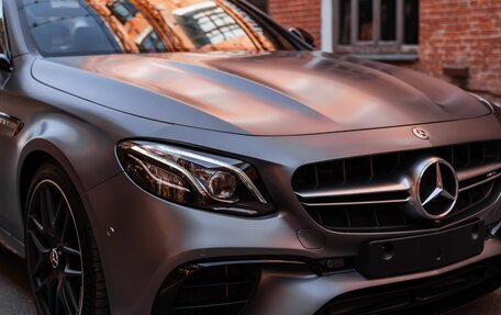 Mercedes-Benz E-Класс AMG, 2018 год, 8 990 000 рублей, 23 фотография