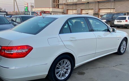 Mercedes-Benz E-Класс, 2010 год, 1 880 000 рублей, 10 фотография