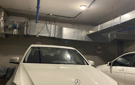 Mercedes-Benz E-Класс, 2010 год, 1 880 000 рублей, 16 фотография