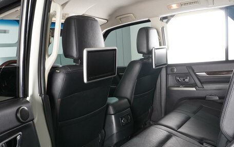 Mitsubishi Pajero IV, 2019 год, 3 779 000 рублей, 11 фотография