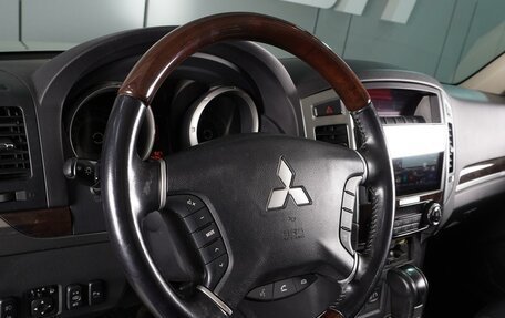 Mitsubishi Pajero IV, 2019 год, 3 779 000 рублей, 12 фотография
