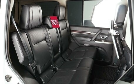 Mitsubishi Pajero IV, 2019 год, 3 779 000 рублей, 7 фотография