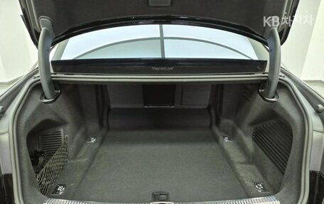 Audi A8, 2022 год, 6 432 969 рублей, 14 фотография