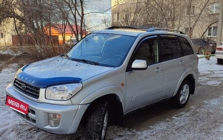 Toyota RAV4, 2002 год, 990 000 рублей, 9 фотография