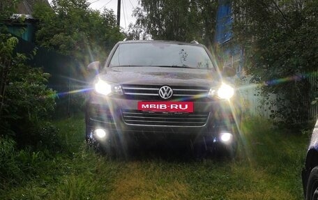 Volkswagen Touareg III, 2011 год, 2 200 000 рублей, 4 фотография