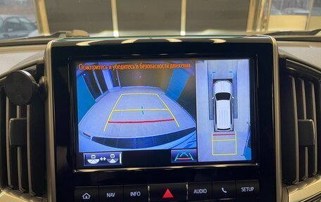 Toyota Land Cruiser 200, 2019 год, 9 200 000 рублей, 19 фотография