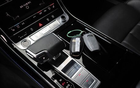 Audi A8, 2022 год, 6 279 000 рублей, 8 фотография