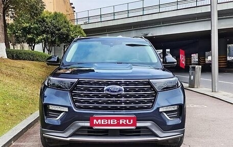 Ford Explorer VI, 2022 год, 2 930 090 рублей, 3 фотография
