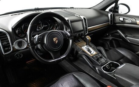 Porsche Cayenne III, 2011 год, 3 300 000 рублей, 11 фотография