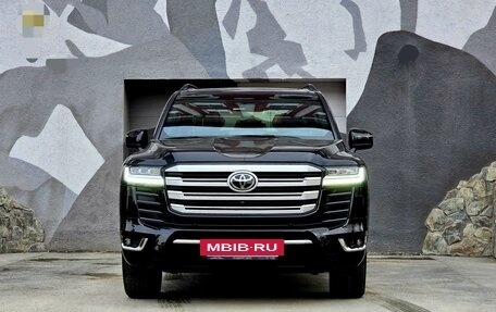 Toyota Land Cruiser, 2025 год, 13 700 000 рублей, 2 фотография