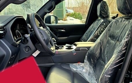 Toyota Land Cruiser, 2025 год, 13 700 000 рублей, 11 фотография