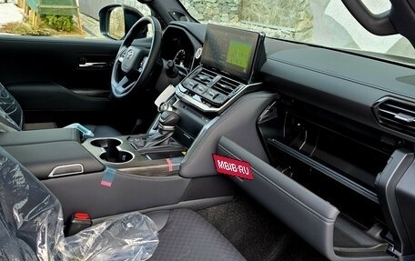 Toyota Land Cruiser, 2025 год, 13 700 000 рублей, 17 фотография