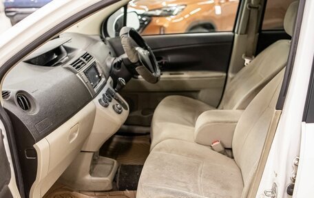 Toyota Passo Sette, 2010 год, 859 000 рублей, 7 фотография