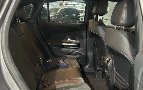 Mercedes-Benz GLA, 2022 год, 3 390 000 рублей, 10 фотография