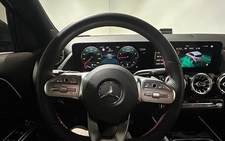 Mercedes-Benz GLA, 2022 год, 3 390 000 рублей, 12 фотография