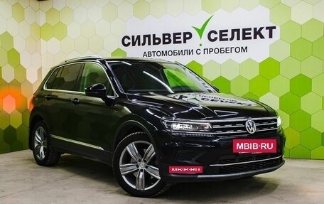 Volkswagen Tiguan II, 2017 год, 2 499 000 рублей, 5 фотография
