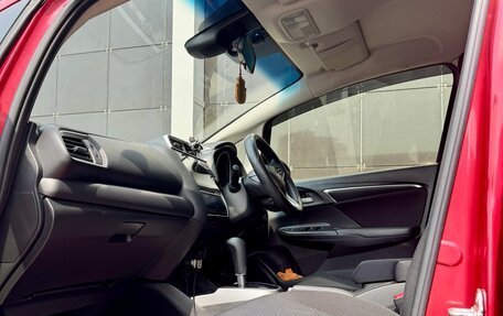 Honda Fit III, 2018 год, 1 280 000 рублей, 8 фотография