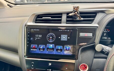 Honda Fit III, 2018 год, 1 280 000 рублей, 12 фотография