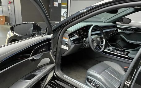 Audi A8, 2022 год, 6 649 333 рублей, 5 фотография