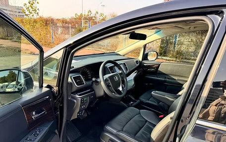 Honda Odyssey IV, 2020 год, 2 350 000 рублей, 8 фотография