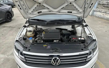 Volkswagen Lavida, 2022 год, 1 260 000 рублей, 4 фотография