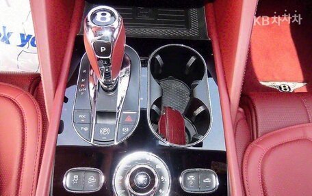 Bentley Bentayga I, 2023 год, 30 000 000 рублей, 9 фотография