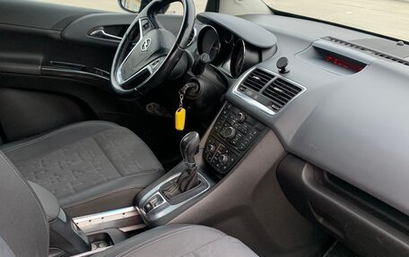Opel Meriva, 2012 год, 850 000 рублей, 4 фотография