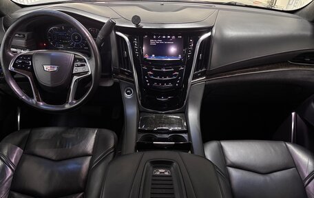 Cadillac Escalade IV, 2016 год, 5 250 000 рублей, 13 фотография