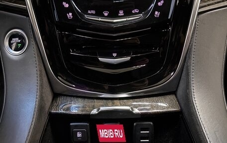 Cadillac Escalade IV, 2016 год, 5 250 000 рублей, 26 фотография