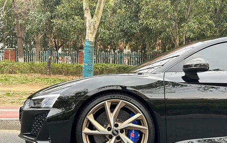 Audi R8, 2021 год, 15 771 551 рублей, 3 фотография