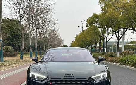 Audi R8, 2021 год, 15 771 551 рублей, 2 фотография