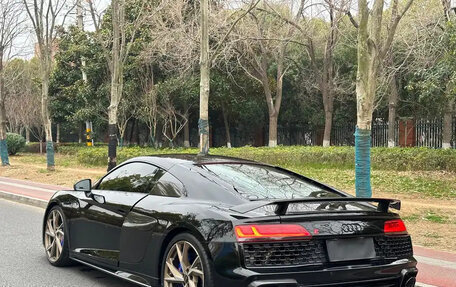 Audi R8, 2021 год, 15 771 551 рублей, 15 фотография
