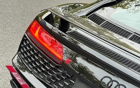 Audi R8, 2021 год, 15 771 551 рублей, 10 фотография