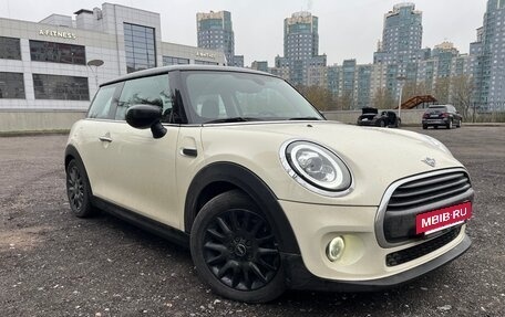 MINI Hatch, 2019 год, 2 098 000 рублей, 2 фотография