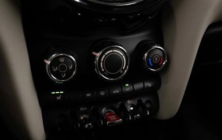 MINI Hatch, 2019 год, 2 098 000 рублей, 8 фотография