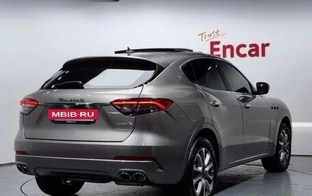 Maserati Levante I, 2022 год, 4 899 333 рублей, 3 фотография