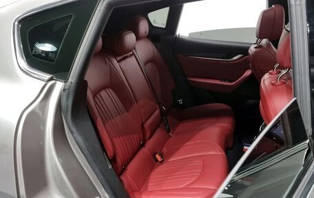 Maserati Levante I, 2022 год, 4 899 333 рублей, 15 фотография