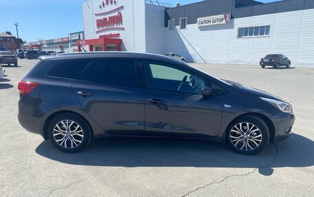 KIA cee'd III, 2013 год, 1 045 000 рублей, 4 фотография