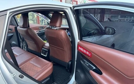 Toyota Harrier, 2017 год, 2 500 000 рублей, 4 фотография