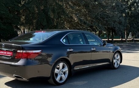 Lexus LS IV, 2006 год, 1 800 000 рублей, 7 фотография