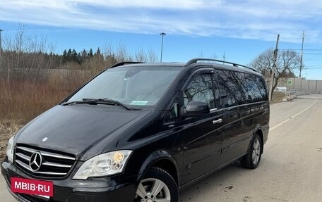 Mercedes-Benz Viano, 2011 год, 2 000 000 рублей, 2 фотография