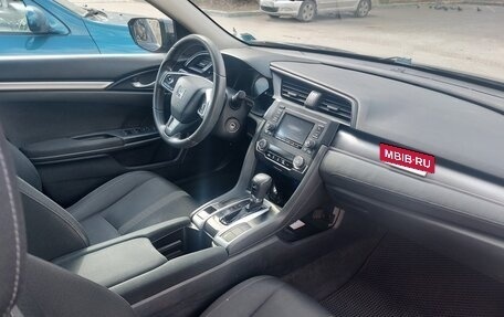 Honda Civic IX, 2016 год, 1 640 000 рублей, 10 фотография