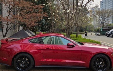 Ford Mustang VI рестайлинг, 2022 год, 2 933 739 рублей, 2 фотография