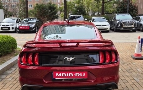 Ford Mustang VI рестайлинг, 2022 год, 2 933 739 рублей, 4 фотография