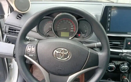 Toyota Vios III, 2022 год, 1 170 000 рублей, 7 фотография
