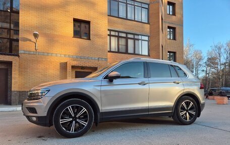 Volkswagen Tiguan II, 2017 год, 3 140 000 рублей, 1 фотография