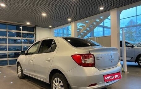 Renault Logan II, 2017 год, 720 000 рублей, 5 фотография
